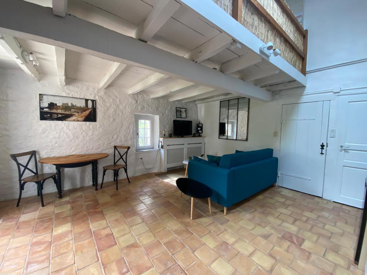Gite La Canopee A Duras - Piscine Экстерьер фото