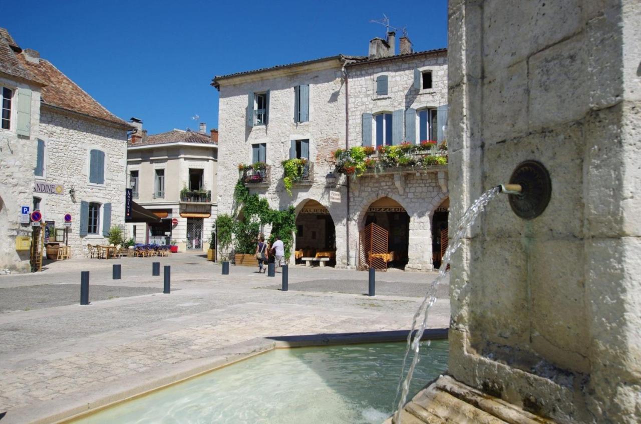 Gite La Canopee A Duras - Piscine Экстерьер фото